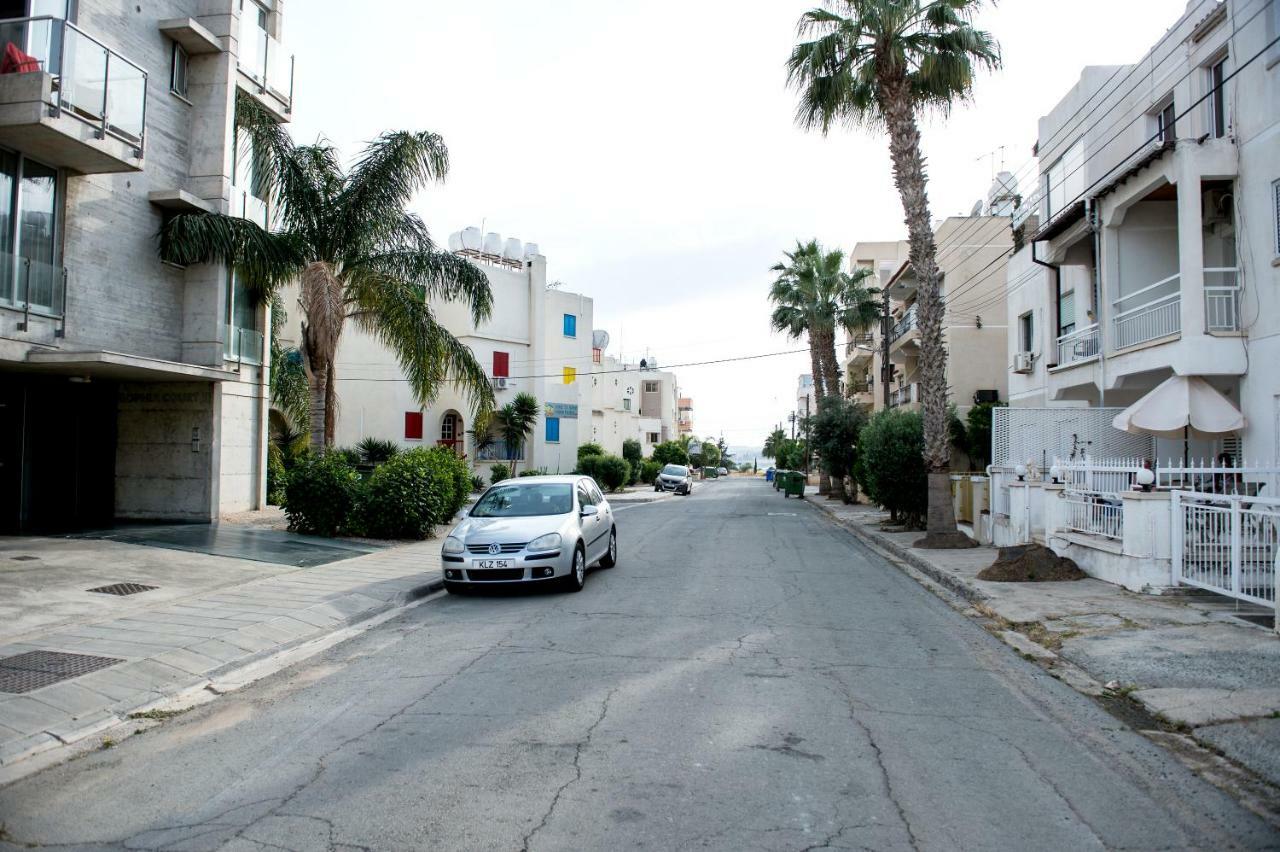 Sophia Court Apartment Larnaca Exterior photo